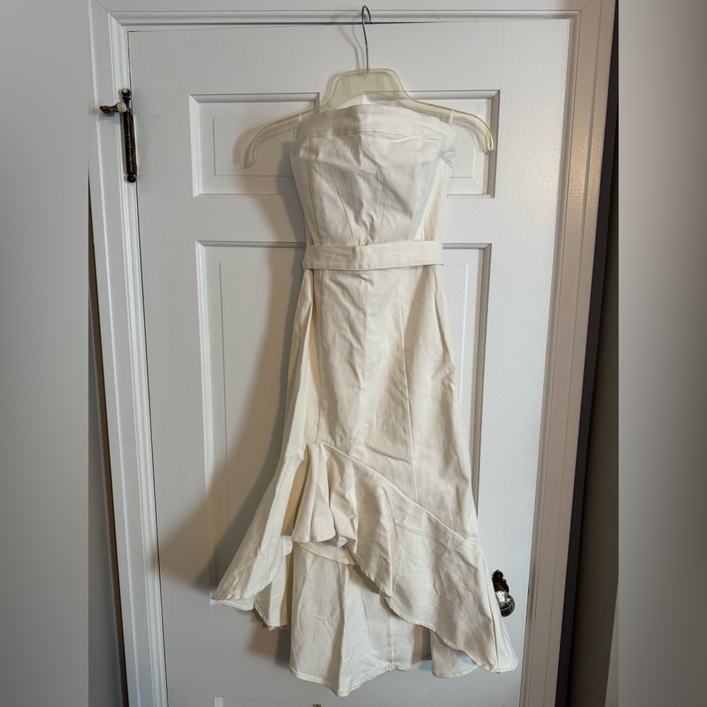 Vici Medium White denim strapless dress with tie waist, bow & silver zipper